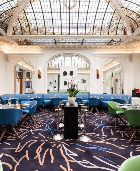 B SIGNATURE Hotels & Resorts