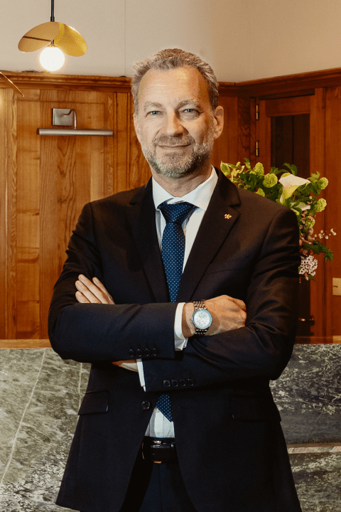 B Signature Hotels & Resorts - Directeurs