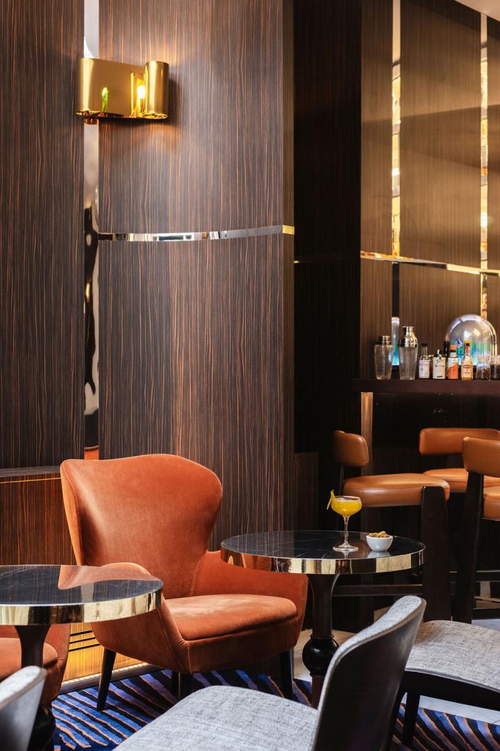 B SIGNATURE Hotels & Resorts