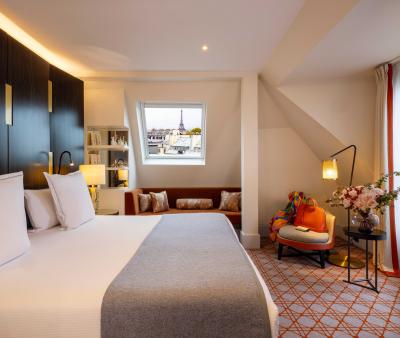 B SIGNATURE Hotels & Resorts