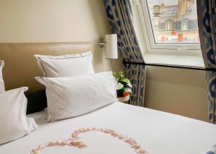 B SIGNATURE Hotels & Resorts