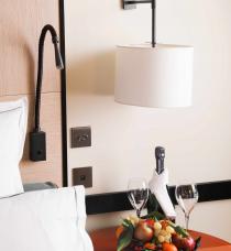 B SIGNATURE Hotels & Resorts