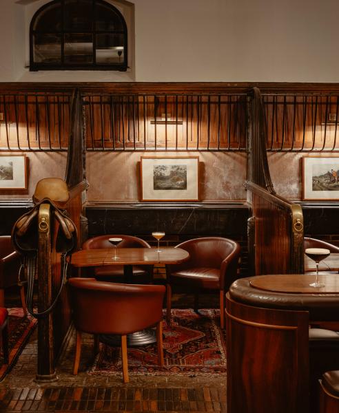 B SIGNATURE Hotels & Resorts